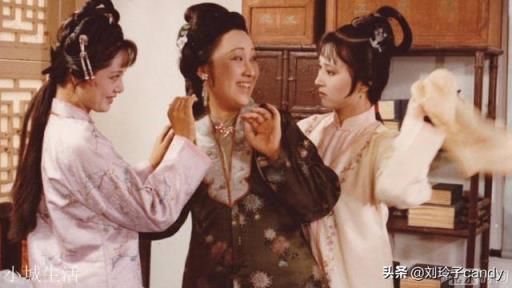 《红楼梦》里薛蟠为何要折腾两三年，花大把银子给林黛玉配药？