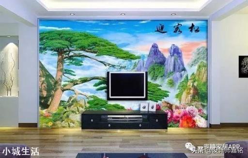 雾霾蓝的沙发背景墙和墨绿色的主卧背景墙在软装颜色上怎么搭配呢?