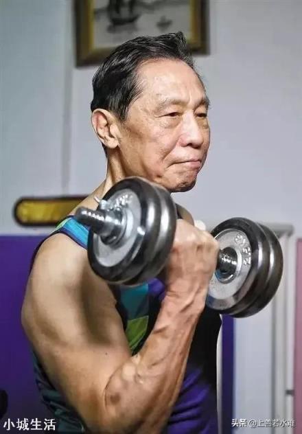为什么我天天健身，肌肉也很发达，身体免疫力却那么差？