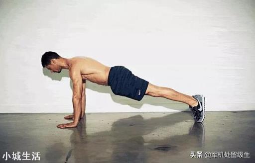 俯卧撑对胸肌的作用大不大?