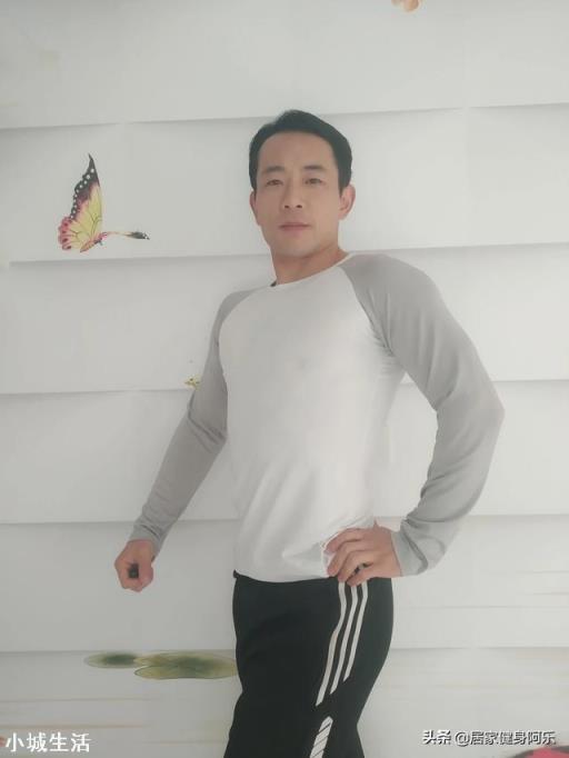 单杠引体向上多少个可以做人体旗帜，注意什么？
