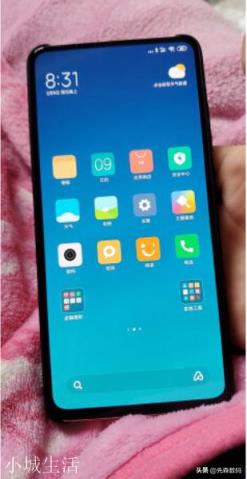 有NFC，快充，屏下指纹的配置，价格在2000-2500手机有什么推荐？