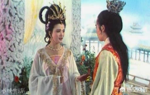 小说《红楼梦》妙玉与贾府不相干，为何金陵十二钗排在第六位？