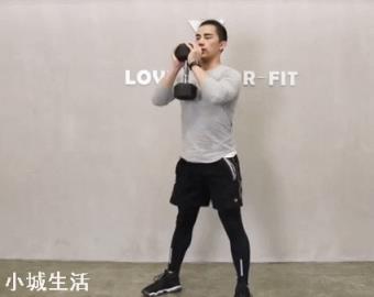 觉得自己很瘦,在宿舍怎么增肌?