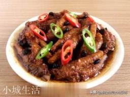 广东喝茶时有款叫“凤爪”的小吃,到底是怎么做的?多次试做失败?