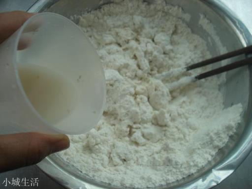饺子面怎么和?