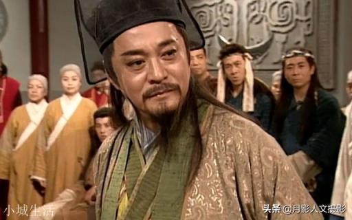 《笑傲江湖》小说，人们对左冷禅为什么恨不起来？