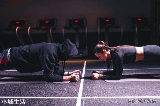 每天两分钟平板支撑一个月后可以瘦肚子吗？