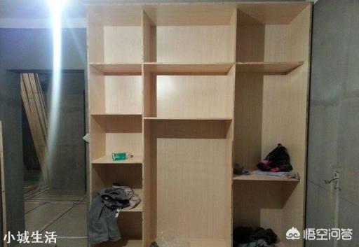 装修先做木地板还是先做柜？
