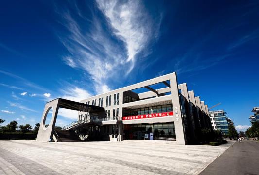 高考一本压线可以报比自己高很多的学校吗?高考报考压线会不会退档