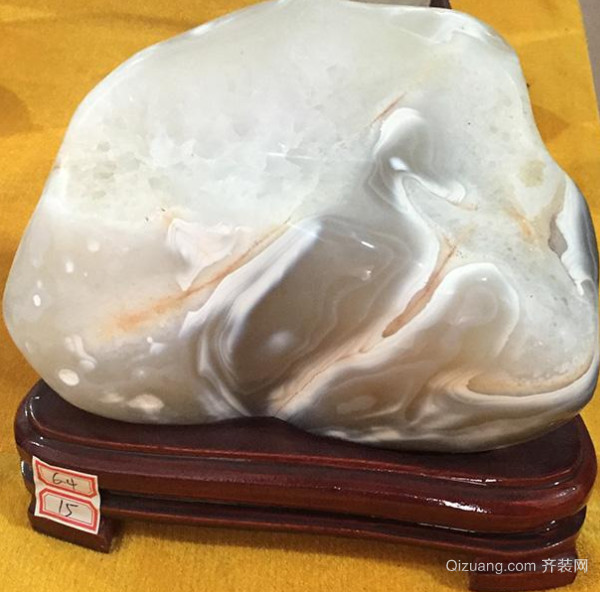 玛瑙石多少钱一克 玛瑙石怎么鉴别