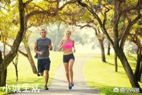 健身房跑步机跑步与公路跑步有什么区别?