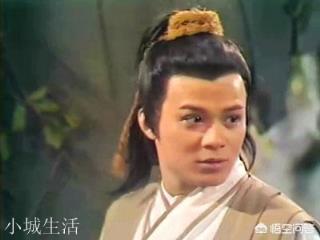 在小说《射雕英雄传》中,金庸为何选择《水浒传》的郭盛作为郭靖的祖先?