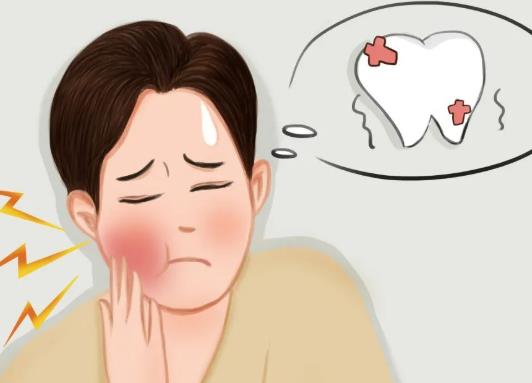 拔牙后咬棉球是轻轻咬还是重点咬?拔牙咬着棉球可以吐口水吗