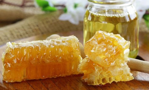 豆浆里可以放蜂蜜一块喝吗