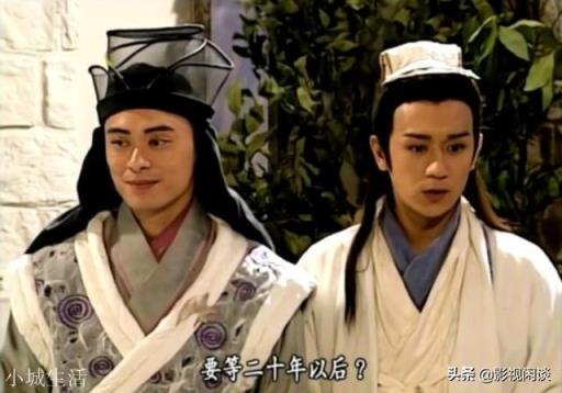 你认为乔峰能和天山童姥过几招？