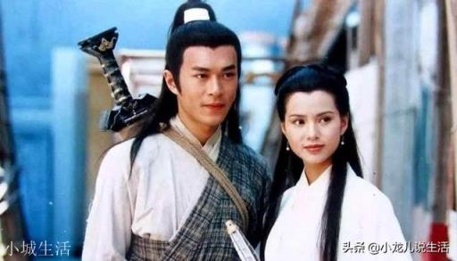 为什么同为反派，岳不群不受待见，可西毒欧阳锋就略显可爱萌萌的？