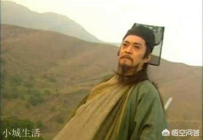 為啥左冷禪和其他4位掌門武功差那么多，應該都是同輩的，難道僅僅是天賦高嗎？