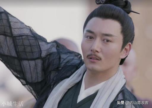 张三丰的武功比成昆高那么多，为什么张翠山武功比不上谢逊？