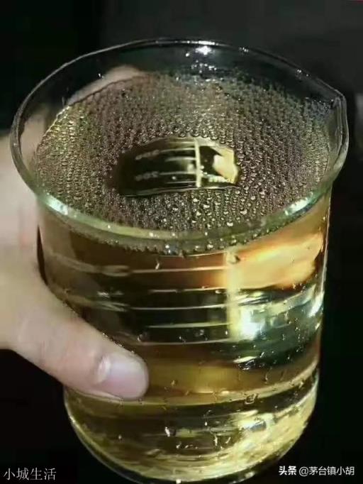 想在过年前储备一些酒水,价位在100到500左右,选取哪一种呢?有什么推荐?
