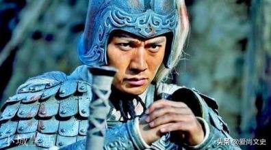 赵子龙武艺高强,曾单骑救主威震穰山。长坂坡之战,张飞为何敢追过去要一枪刺死赵云?