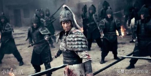 赵子龙武艺高强,曾单骑救主威震穰山。长坂坡之战,张飞为何敢追过去要一枪刺死赵云?