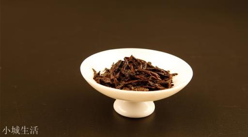 怎么品评普洱茶的香气?