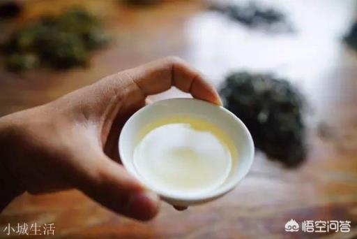 云南思茅、版納、臨滄三大茶區的各大名山普洱茶各有什么口感特點？