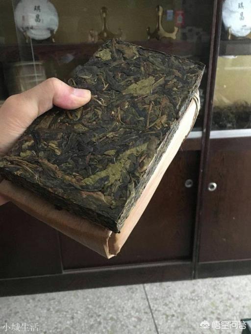 云南思茅、版納、臨滄三大茶區的各大名山普洱茶各有什么口感特點？
