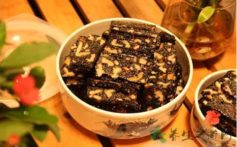 阿胶和什么一起吃最好