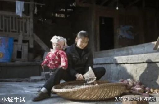 为什么上辈农村人养七八个子女不叫累，现代人养一个子女就非常累？