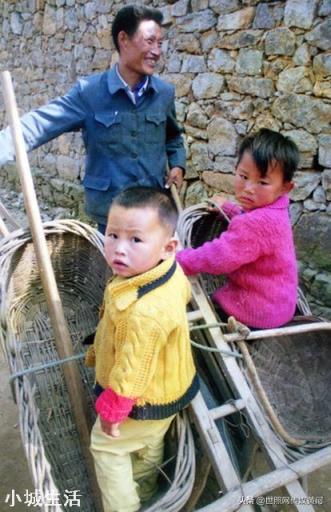 为什么上辈农村人养七八个子女不叫累，现代人养一个子女就非常累？