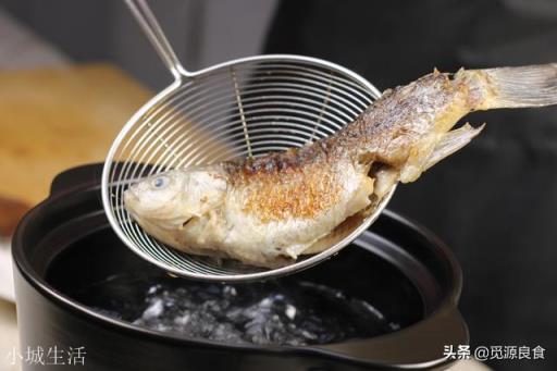 鲫鱼现在市场上6块一斤都很少有人买，为何不受待见了？