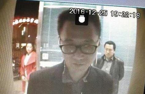 21年后嫌疑人投案自首 中国最大武装劫钞案