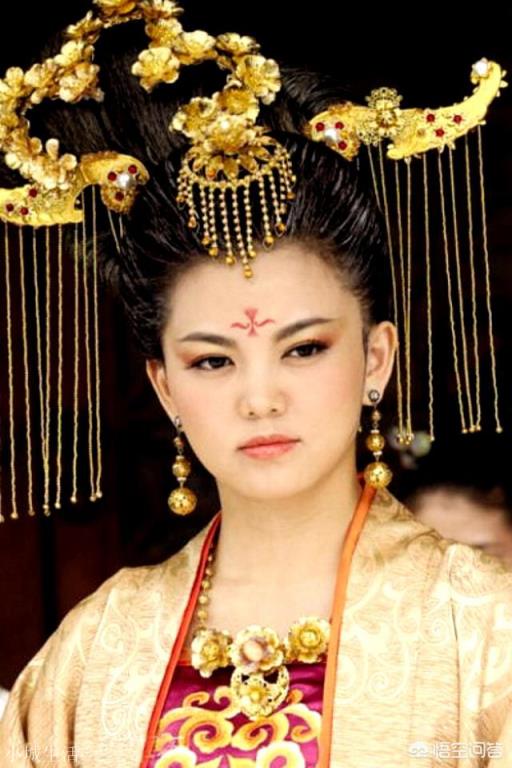 武则天孙女墓在陕西出土，金银堆里竟有一男子白骨，这是怎么回事？