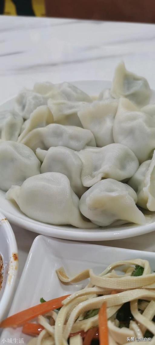 羊肉饺子什么馅儿的好吃?你怎么看?
