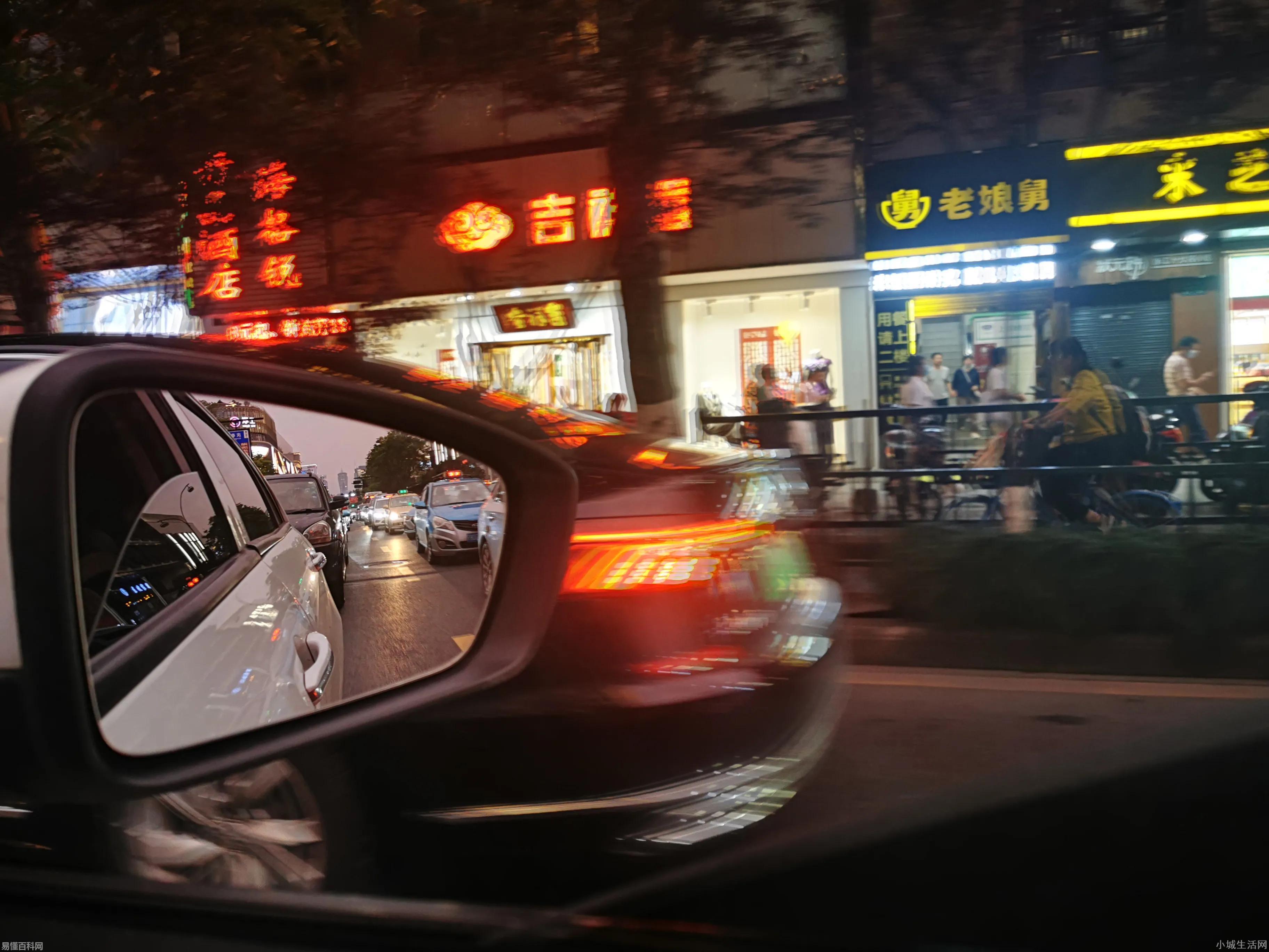 毕竟西湖六月中的毕竟是什么意思(毕竟西湖六月中的毕竟的网络用语是什么梗)