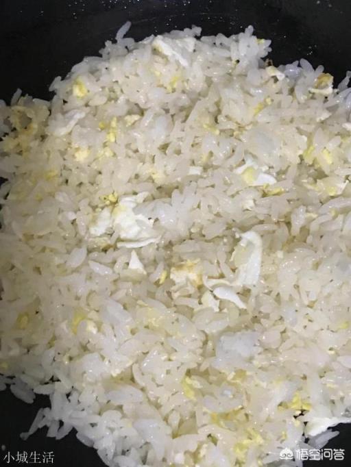 蛋炒饭到底是先炒蛋还是先炒饭?你是怎么做蛋炒饭的?