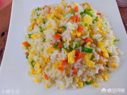 蛋炒饭到底是先炒蛋还是先炒饭?你是怎么做蛋炒饭的?