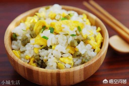 蛋炒饭到底是先炒蛋还是先炒饭?你是怎么做蛋炒饭的?