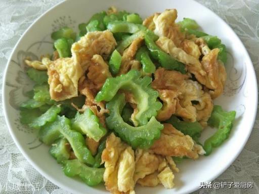 夏天怎么做美味的苦瓜啊？