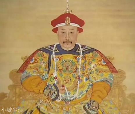 乾隆皇帝有17个儿子，为何传位给了资质相对平庸的嘉庆皇帝？