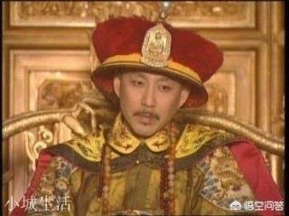 康熙说索额图是大清第一罪人,而不是说鳌拜是第一罪人,这是为什么?
