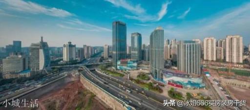房價很高，不少樓盤開盤就售罄，房子這么好賣，可一些開發商依然還花大價錢打廣告，為什么？