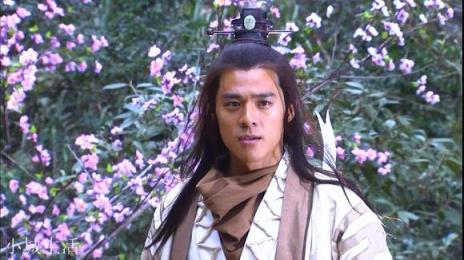 你认为《鹿鼎记》中十大武功高手是哪些？该如何排名呢？