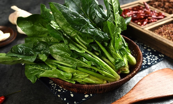 菠菜蝦仁能一起吃嗎