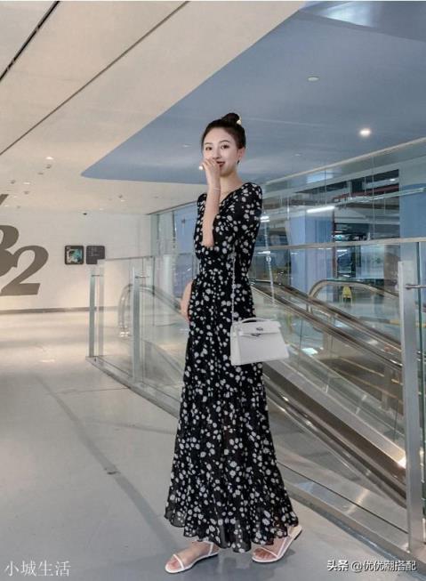 女人35岁以后要怎么打扮才得体呢?