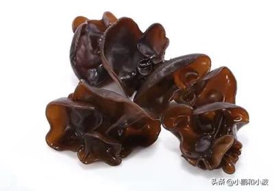 木耳泡发多久不能吃了?