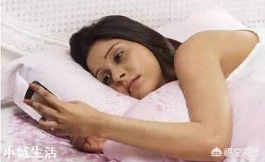 背部肌肉紧张或过厚与脖子前倾有什么关系？