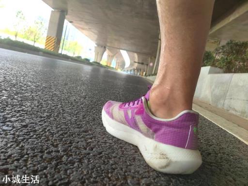 跑步中如何有效避免磨泡？